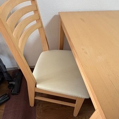 ダイニングテーブルセットの画像