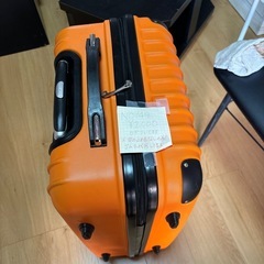 キャリーバッグの画像