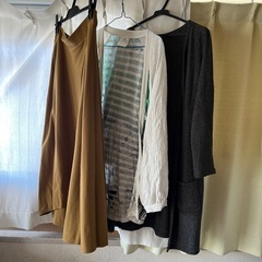 3着の服です