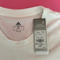 adidas Tシャツの画像