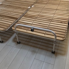 折りたたみベッドの画像