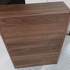 【無料で差し上げます！】【取りに来れる方限定！】中古ケーブルラッ...