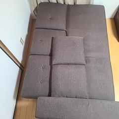 ソファーベッドの画像