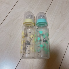 プラスチック　哺乳瓶