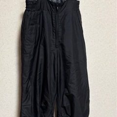 子供用スキーウェア上下セット160cmの画像