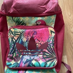 adidasオリジナルス コンゴウインコリュック 