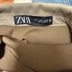 ZARA レディースジャケット
の画像