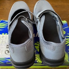 42(26cm) 婦人靴 レディーススニーカー  ウォーキングシューズ メッシュ カジュアルシューズ / 高齢者 ナースシューズ スリッポン / ランニング スポーツシューズ 運動靴の画像