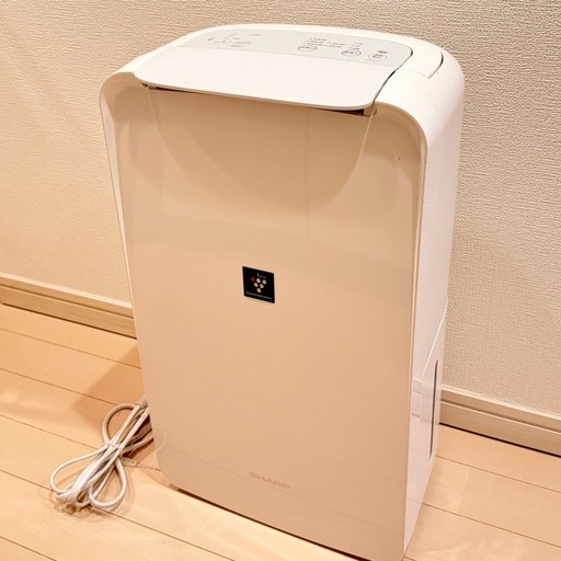 【値下げ】シャープ 衣類乾燥除湿機　CV-L71-W