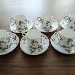 ウェッジウッド ワイルドストロベリー デミタスカップ（6脚）