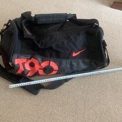 NIKEのボストンバックです。の画像