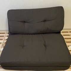 ソファーベッド　譲ります