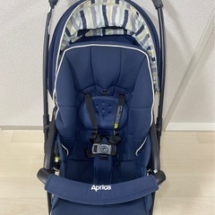 Aprica ベビーカーの画像