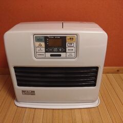コロナ石油ファンヒーター　12畳用　2018年製　おまけ付き