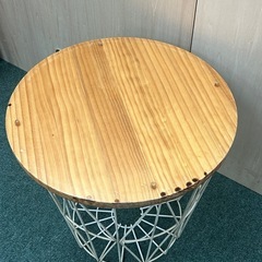 サイドテーブル　家具　おしゃれ　インテリアの画像