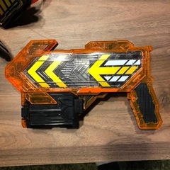 仮面ライダー ガッチャード完全なりきりセットの画像