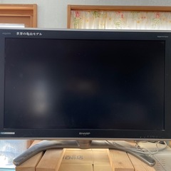 液晶テレビ　37インチ　シャープ亀山モデル