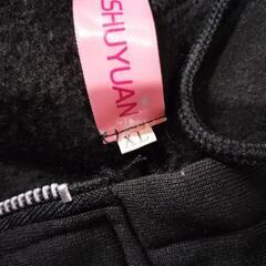 レディース　フード付きトレーナーの画像