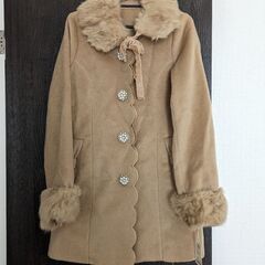 新品未使用タグ付き　スカラップファーコート　ミリオンカラッツ　ベージュ