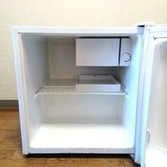 【無料】冷蔵庫 48L 差し上げます《お取引先決定の為、受付終了します》の画像