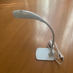 デスクライト(タッチ式)