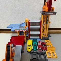 【あげます】トミカ 工事現場 おもちゃ 乗り物 車 子供服 90...