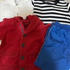 【あげます】トミカ 工事現場 おもちゃ 乗り物 車 子供服 90.100 男の子  の画像