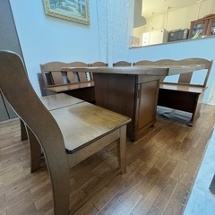 ダイニングテーブルセットの画像