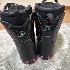 美品SALOMON⭐︎スノーボードブーツの画像