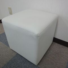 スツールB 40×40×40㎝ アイボリー アスプルンド ★中古★