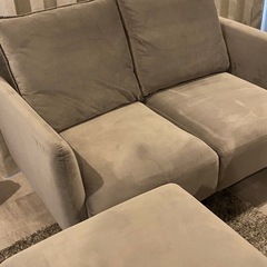 2〜3人掛けオットマン付きソファー?️?