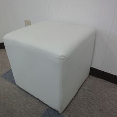 スツールC 40×40×40㎝ アイボリー アスプルンド ★中古★