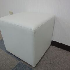 スツールD 40×40×40㎝ アイボリー アスプルンド ★中古★
