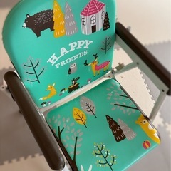 [お取引中]子供用ローチェア（テーブル付き）の画像