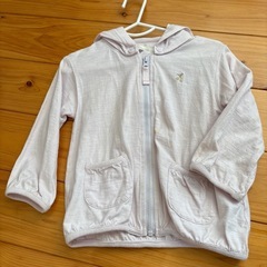90サイズ女の子uvパーカー
