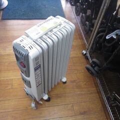 デロンギ  オイルヒーター HR650812FS【モノ市場東浦店】41の画像