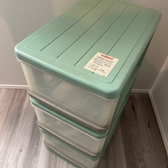 衣装ケースの画像