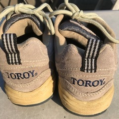 T OR OY24.5スニーカー未使用品の画像