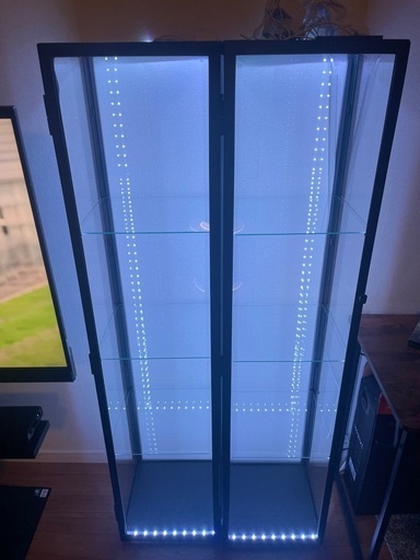 IKEA ブローリーデン　2点セット　ledテープ付　コレクションケース
