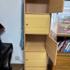 収納棚の画像