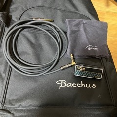 ベース　バッカスの画像