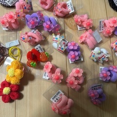 新品ヘアゴムなどまとめ売りの画像