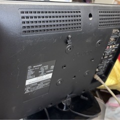 SHARP 19型　テレビ　2013年の画像