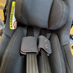 ヌナ チャイルドシートの画像