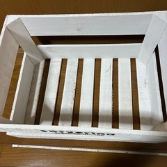 木箱の画像
