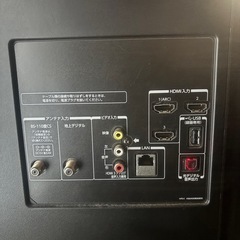 東芝47インチ　テレビ　ソファー2脚の画像
