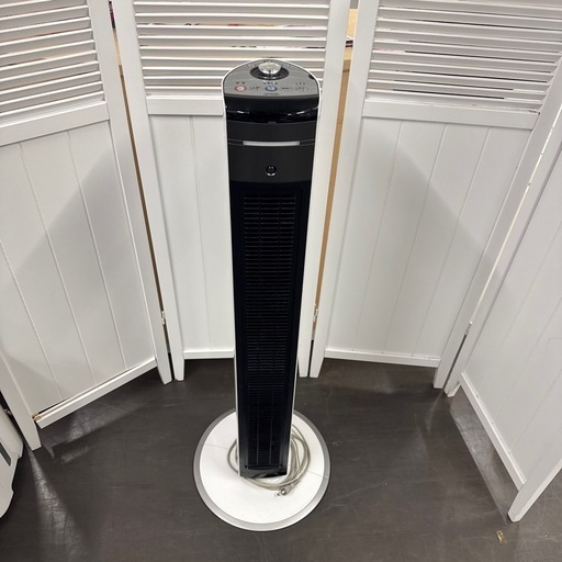 激安‼️17年製コイズミ　送風機能付ファンヒーターKHF-1272A0678