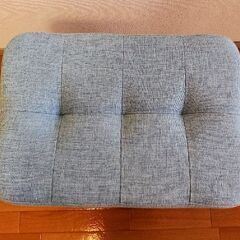 スツールの画像