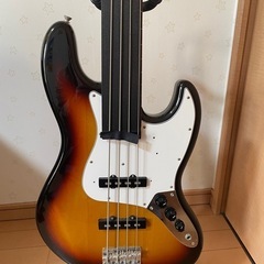 ベース　Fender Japan　JB-STD 3TSの画像