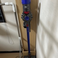 （値下げ）ダイソン　ジャンク品　本体+充電器+スタンド